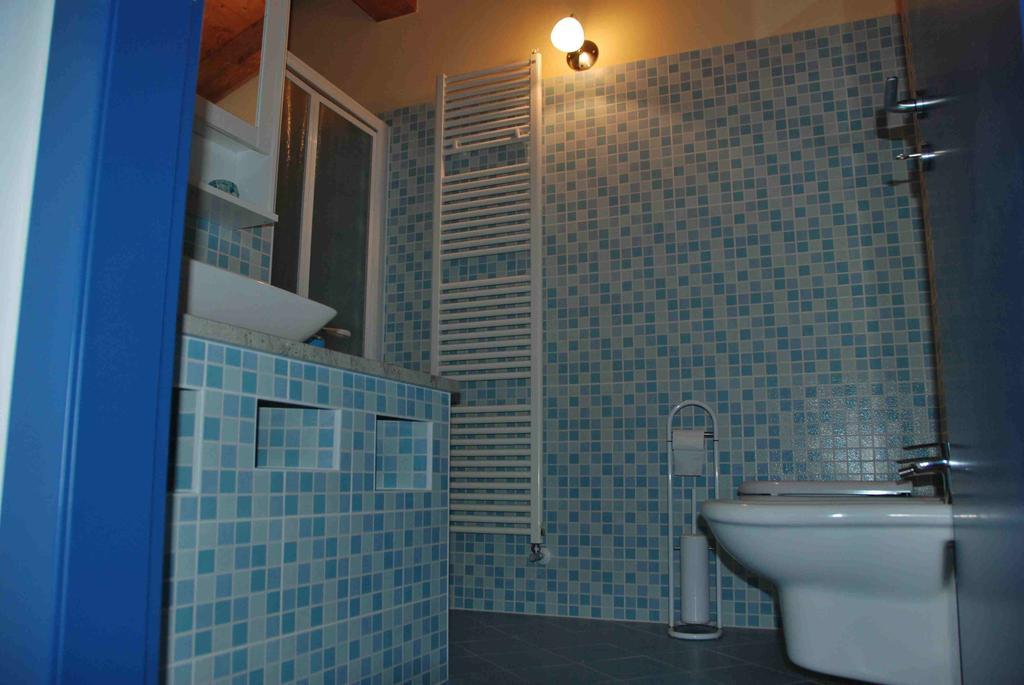B&B La Casa Di Trizzi Como Oda fotoğraf